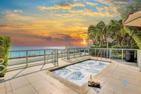Rooftop Pool, Broad-walk & Near Beach
